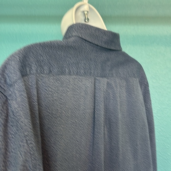 Banana Republic standard fit button up dress shirt in blue - Picture 5 of 6